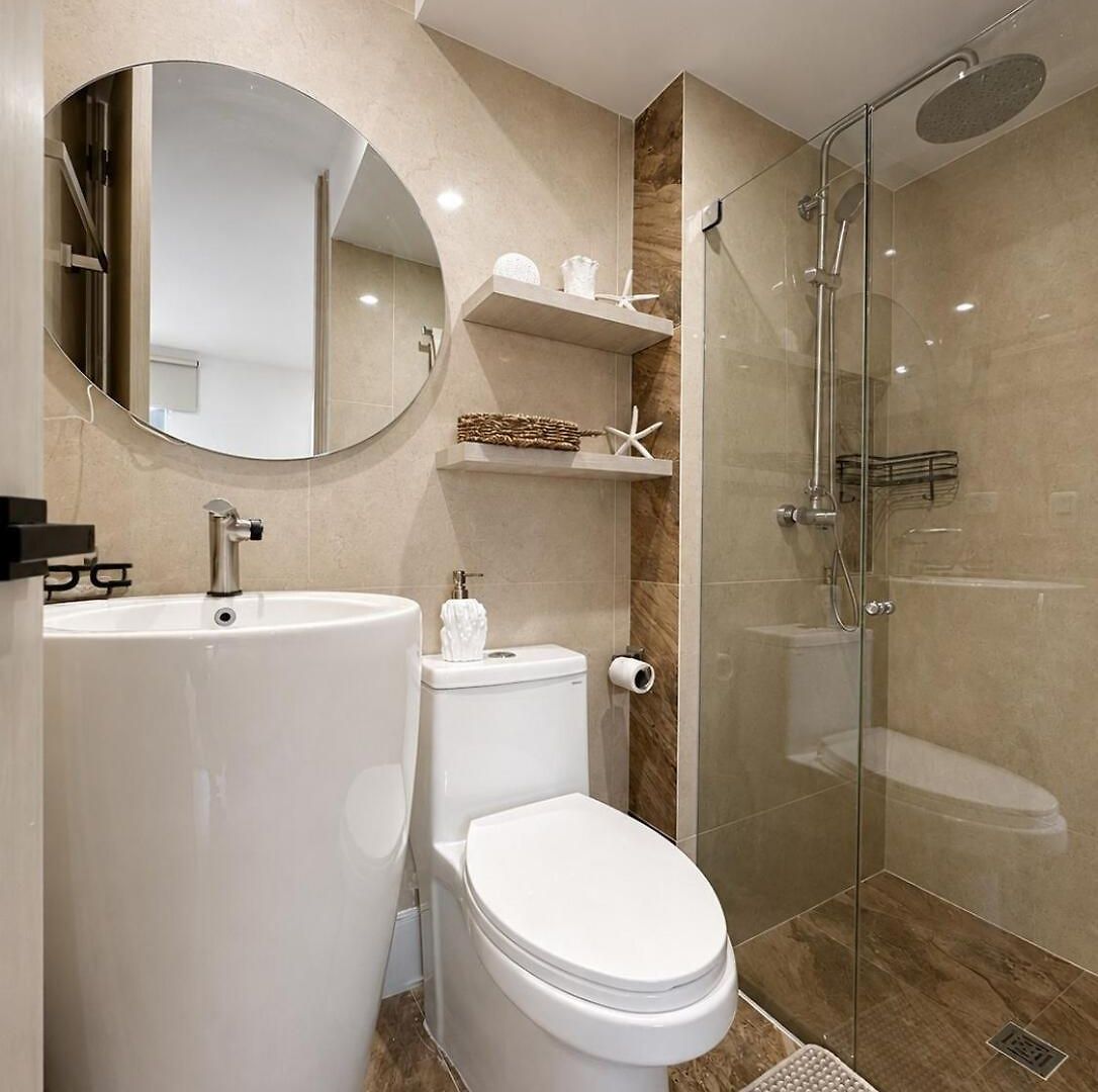 Mediterranean Coastal Suite, Sea View & Pool Apartamento