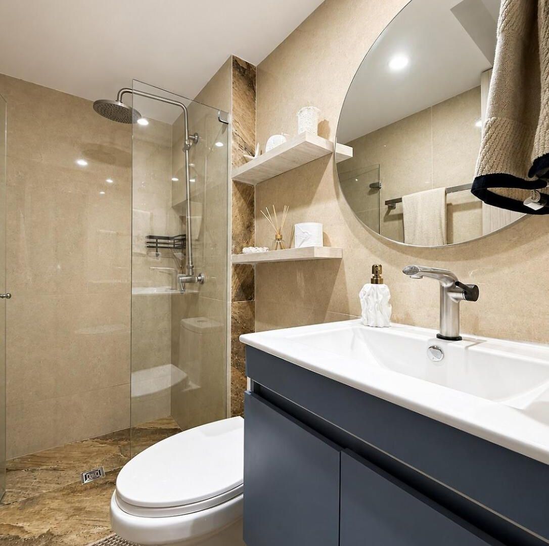 Apartamento Mediterranean Coastal Suite, Sea View & Pool